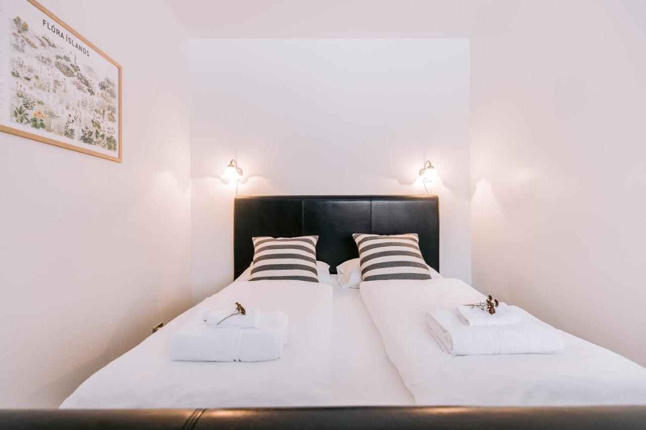 Elda Guesthouse Myvatn Bagian luar foto